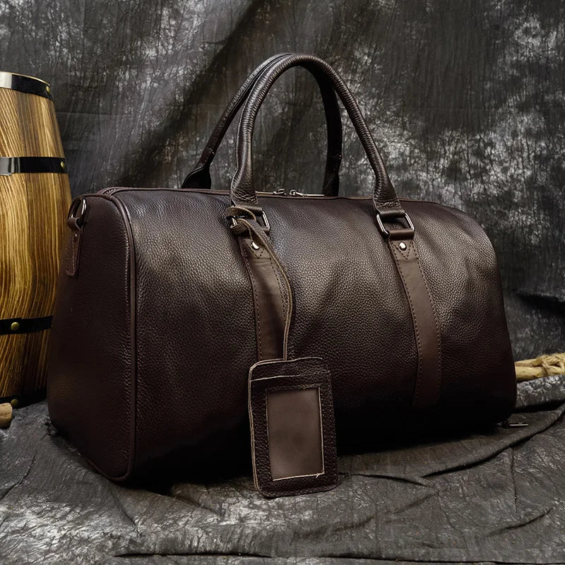 The Global Nomad: Newsbirds Luxury Weekend Duffle