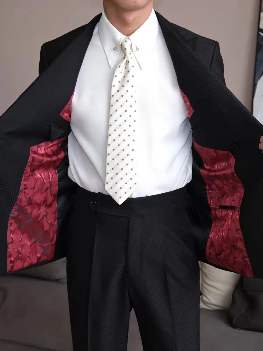 The Milanese Elite: Italian-Style Double-Breasted Suit